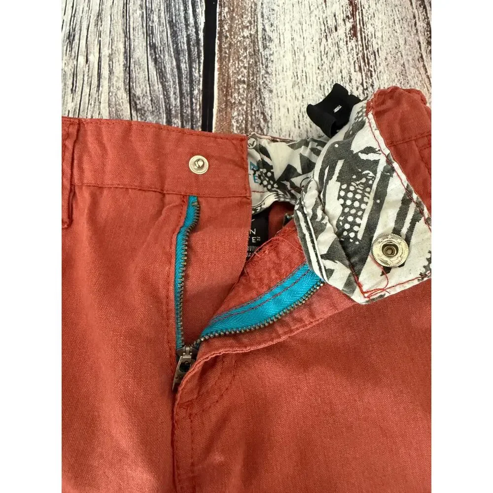 Shaun White Red Youth  Small 7 Shorts